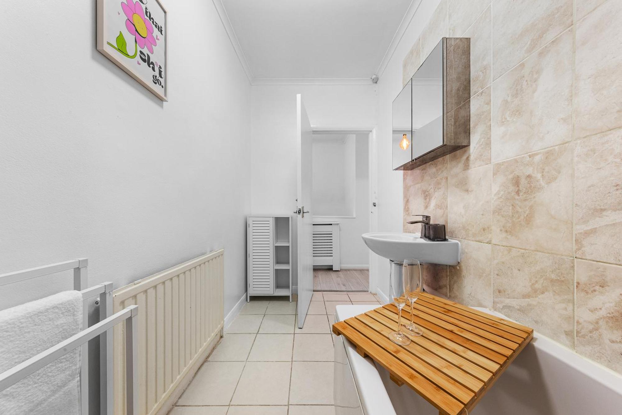 Stylish Flat Near Tower Bridge & London Bridge Apartment Exterior foto